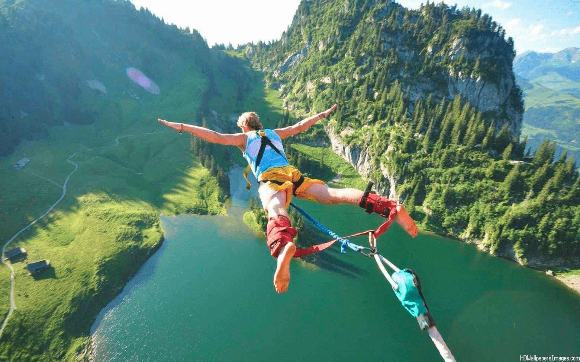 sauter d'un pont à l'élastique